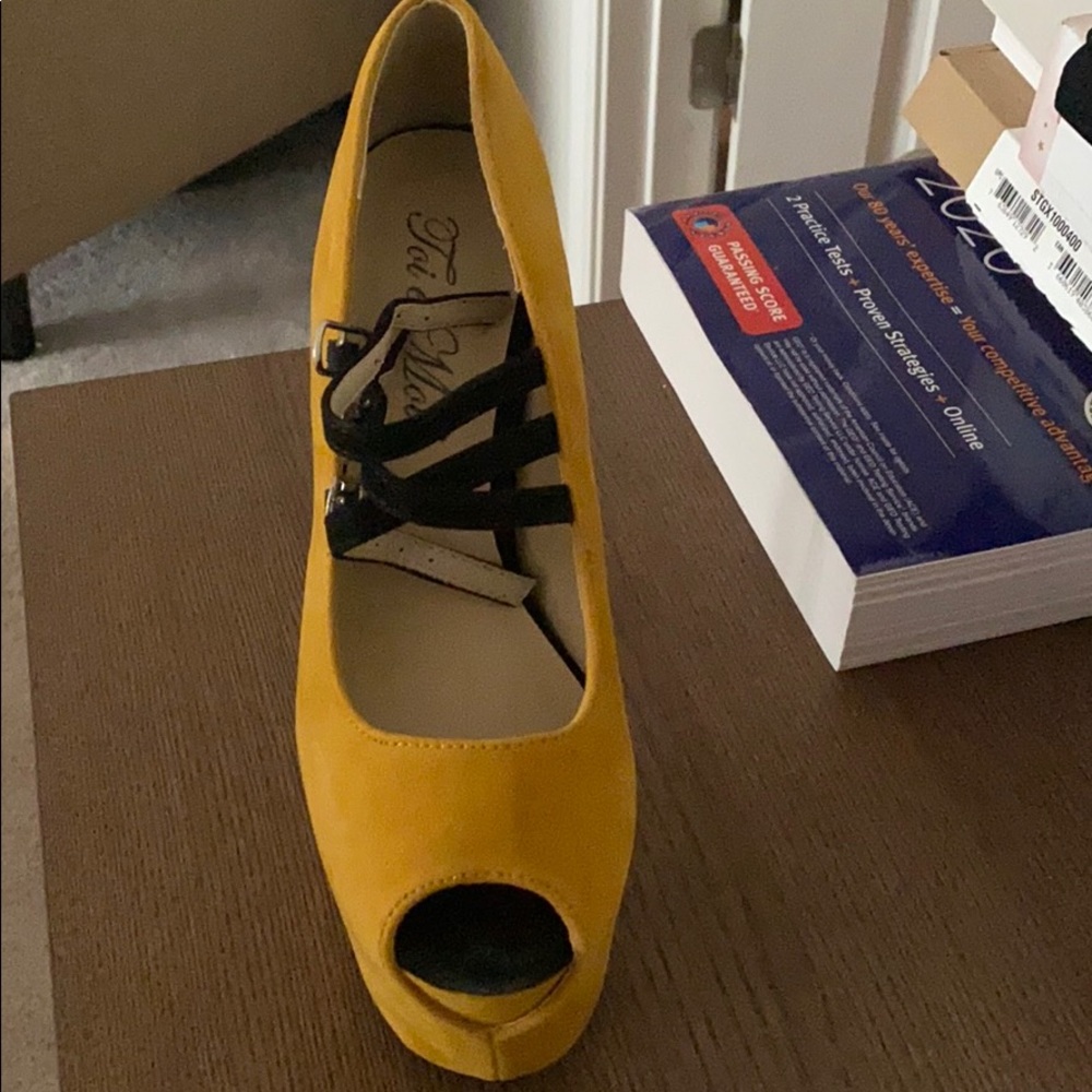 Size 8 heels